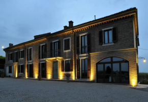 Отель Cascina San Michele  Костильоле Д'асти